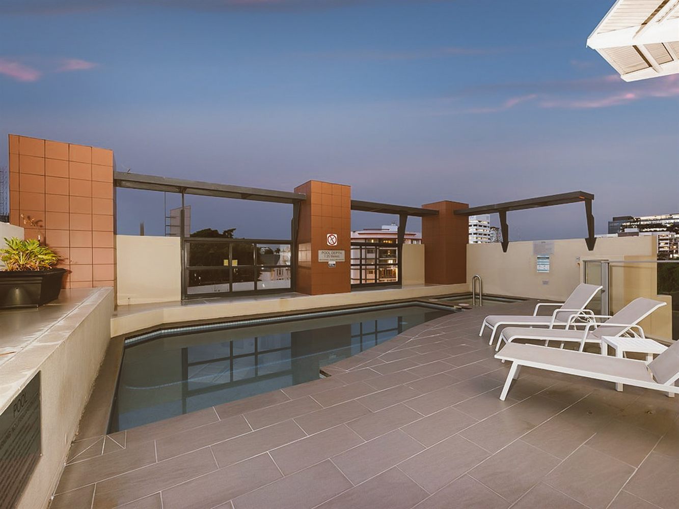 Rooftop swimming pool at 570 Queen Street